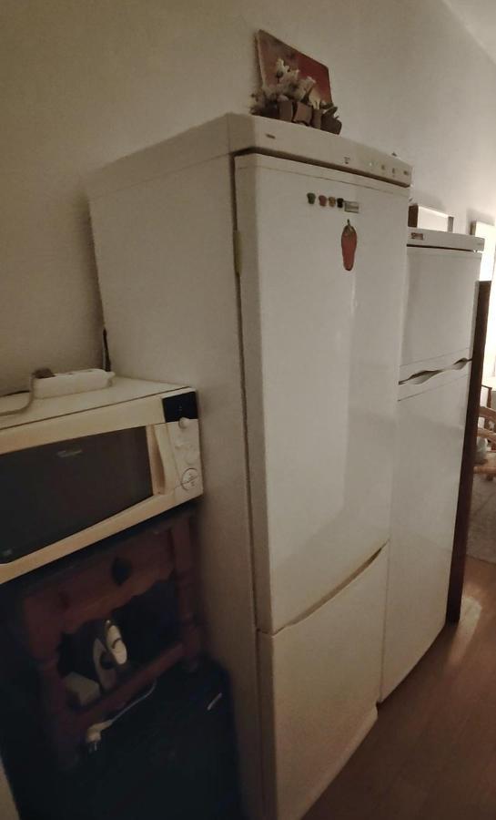 Corredera Rooms, No Llegadas Despues De 21h Maison d'hôtes